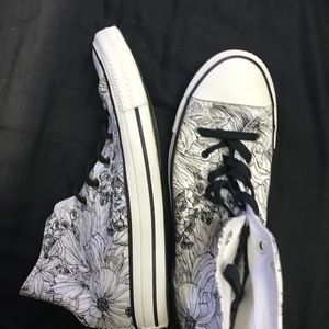 floral print converse new